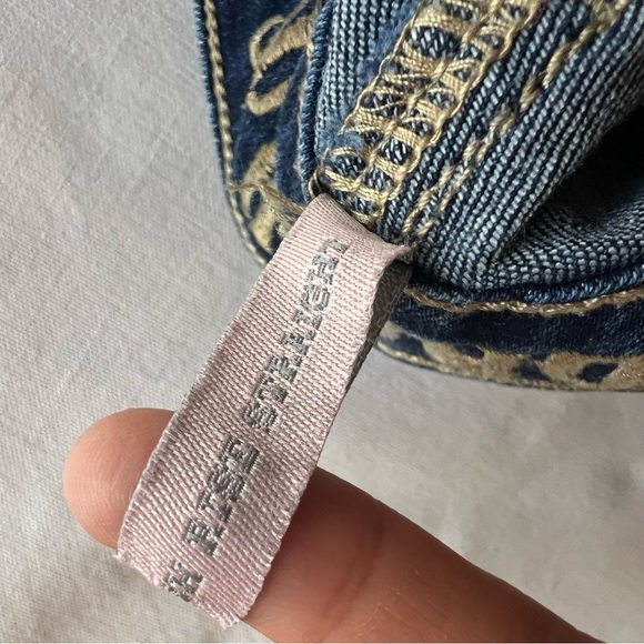 Hydraulic Murray High Rise Distressed Jean Sz 10 Ankle Raw Hem Button Fly - Picture 9 of 9